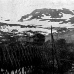 A Retyezát-hegységben a Teu Negru hómezői