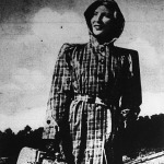 Női divat 1941 (az öltözék és a kiegészítők műanyagból készültek)