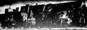 Zsákmányolt szovjetorosz páncélvonat. A vonatot a németek légelhárító-ágyúval tették harcképtelenné.
