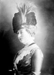 Cécile Sorel 1910