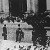 Hitler testőrségének egyik páncélosa a milánói dóm aljában