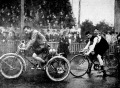 Kerékpárverseny motorvezetéssel Kerékpárverseny motorvezetéssel