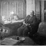 Lukács Béla kormánybiztos hivatali helyiségében