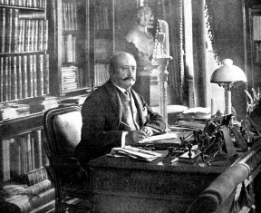 Kossuth Ferencz dolgozószobájában