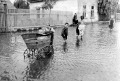 Gyerekkocsi az árban Gyerekkocsi az árban