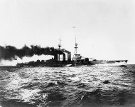 A japán Haruna csatahajó (1915-ben készült fénykép)