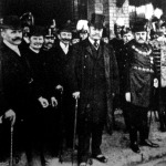 Kossuth Ferencz érkezése a pécsi Zsolnay-szobor leleplezésére