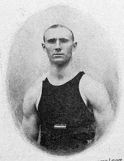 Halmay Zoltán, Angliában bajnokságot nyert magyar úszó