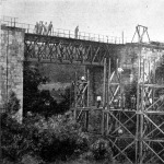 Katonai vasuti híd épitése a Mettau folyón