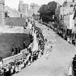 A londoni olimpiászról. A marathoni futók indulása Windsorból