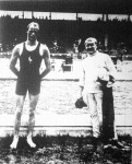 C. M. Danies a 100 m.-es döntő után, melyet Halmay Zoltán ellen világrekord alatt nyert meg