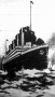 A Titanic nevü óriási hajó, a melyet amerikai utja során párját ritkitó katasztrófa ért
