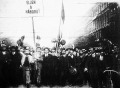 1914. A hadüzenet hatására lelkesült tömegek vonultak fel az utcán