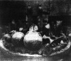 Bombák és gránátok a berlini hadikiállításon. Egy részükön látszik, hogy 