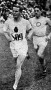 Bouin francia futó (jobbra)