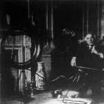 Biene angol csellomüvész bemutatja az autoxofont 1921 - ben
