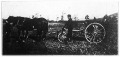 A lovakat tizenhatéves fia vezeti. (1920. november) Kisgazdaminiszter sorvetőgéppel veti az őszi búzát.