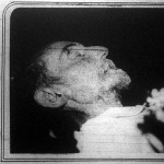 Kiss József költő a halottas ágyon 1922.
