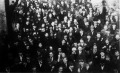 Hetvenezer vasmunkás az utcán a Ruhr-vidéken (1923)