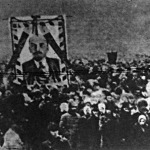  Lenin temetésére hatalmas tömeg gyűlt össze a Vörös Téren. A rettenetes hidegben több százan heghaltak