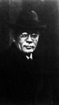 T. Kawamura volt japán belügyminiszter, Budapestre érkezett