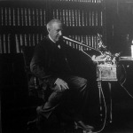 Edison dolgozószobájában