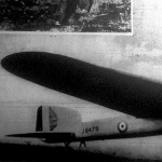 Az angol óriásrepülőgép  és parancsnoka Jones Williams