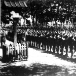 Mandzsúriába induló japán katonák Tokióban