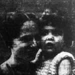 A berlini Lindbergh béby mamájával