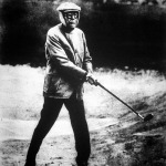 A 93 éves amerikai milliárdos, John D. Rockefeller golfozik